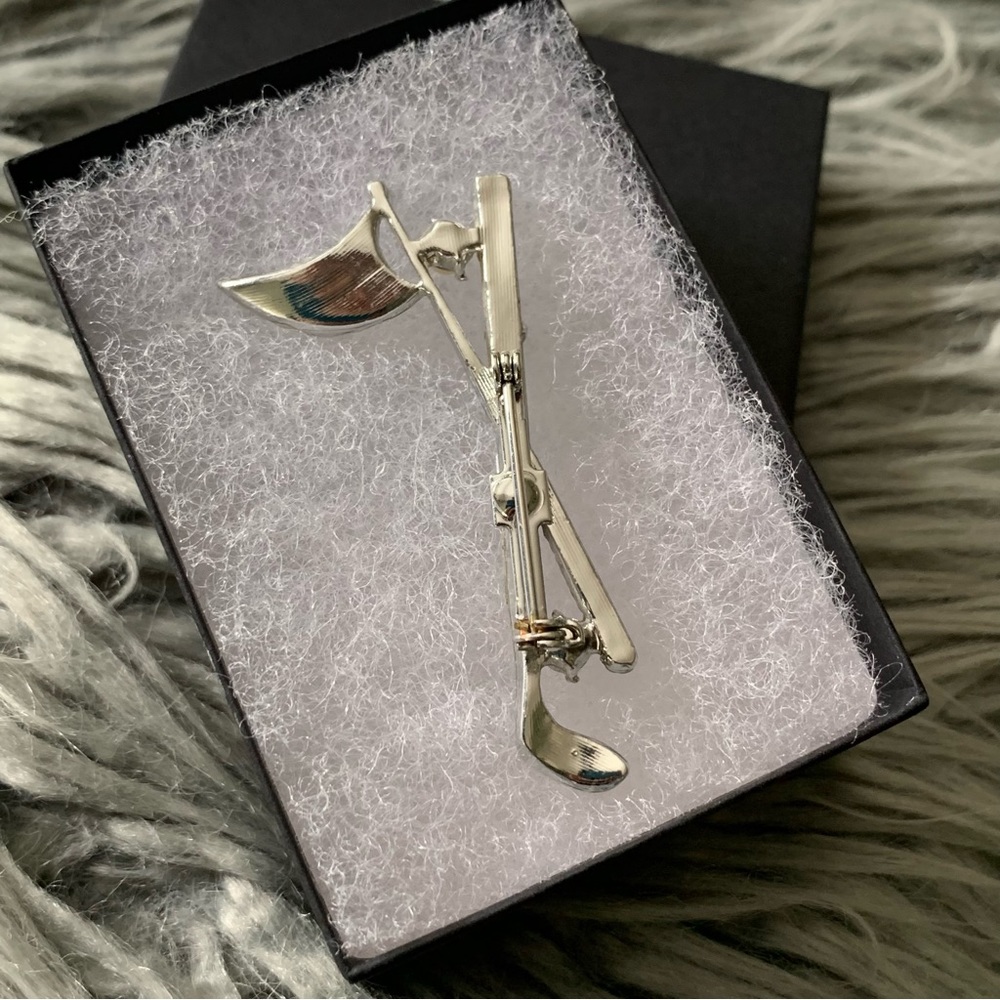 Vintage Rhinestone Golfing Brooch - Picture 5 of 10